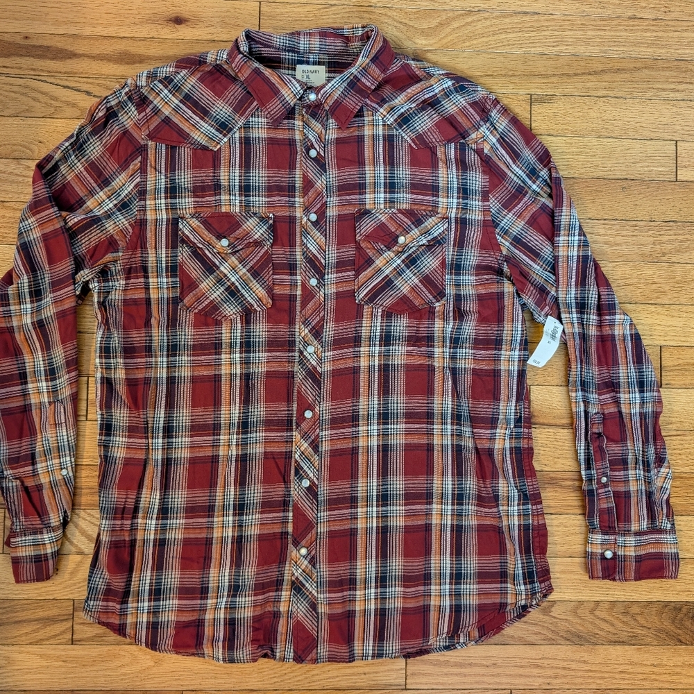 Old Navy Red and Blue Plaid Men's Shirt